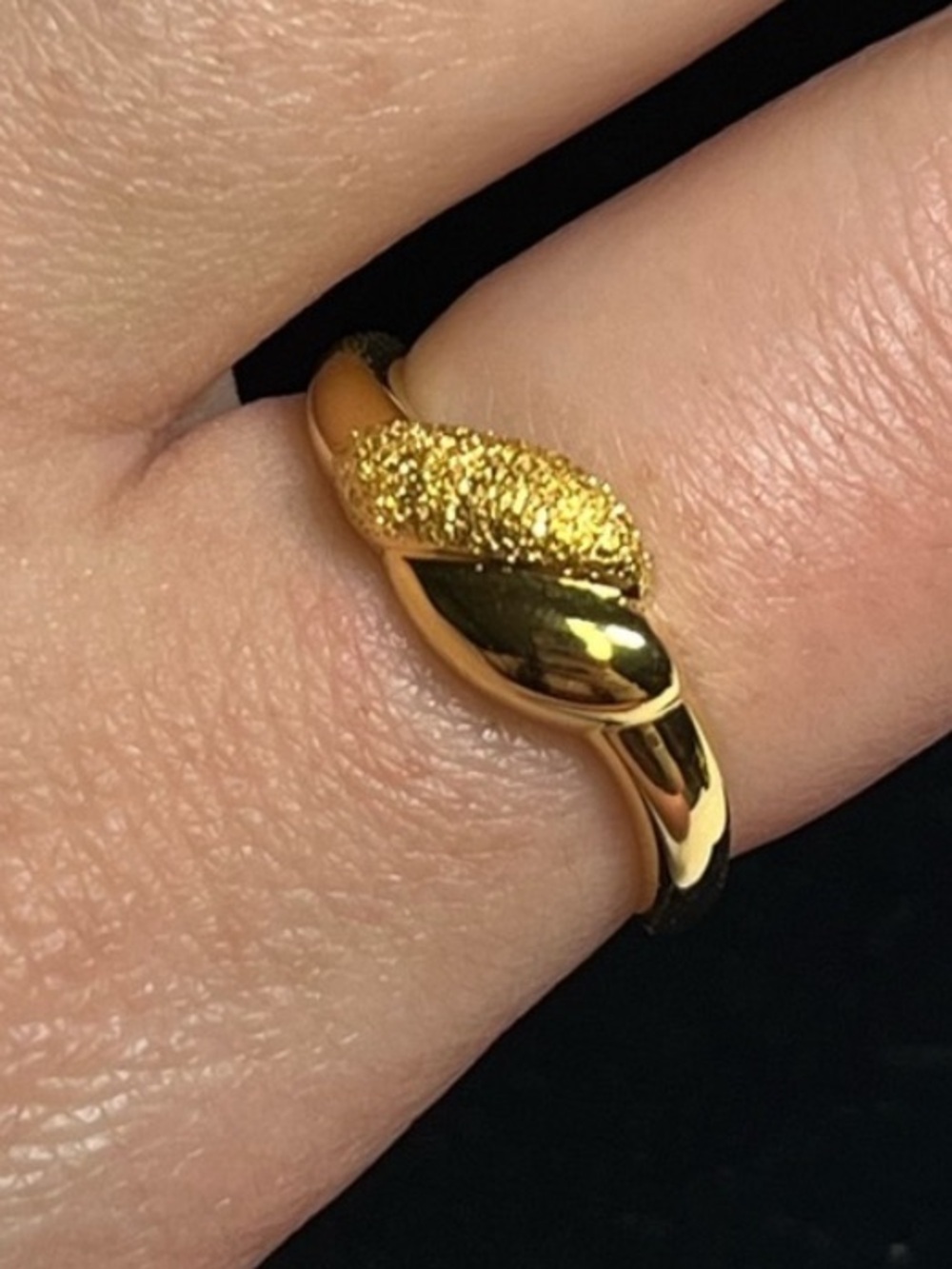 NEW Hillberg & Berk San Marco twist ring